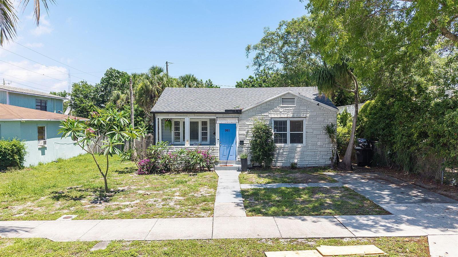 961 32nd Street, West Palm Beach FL 33407