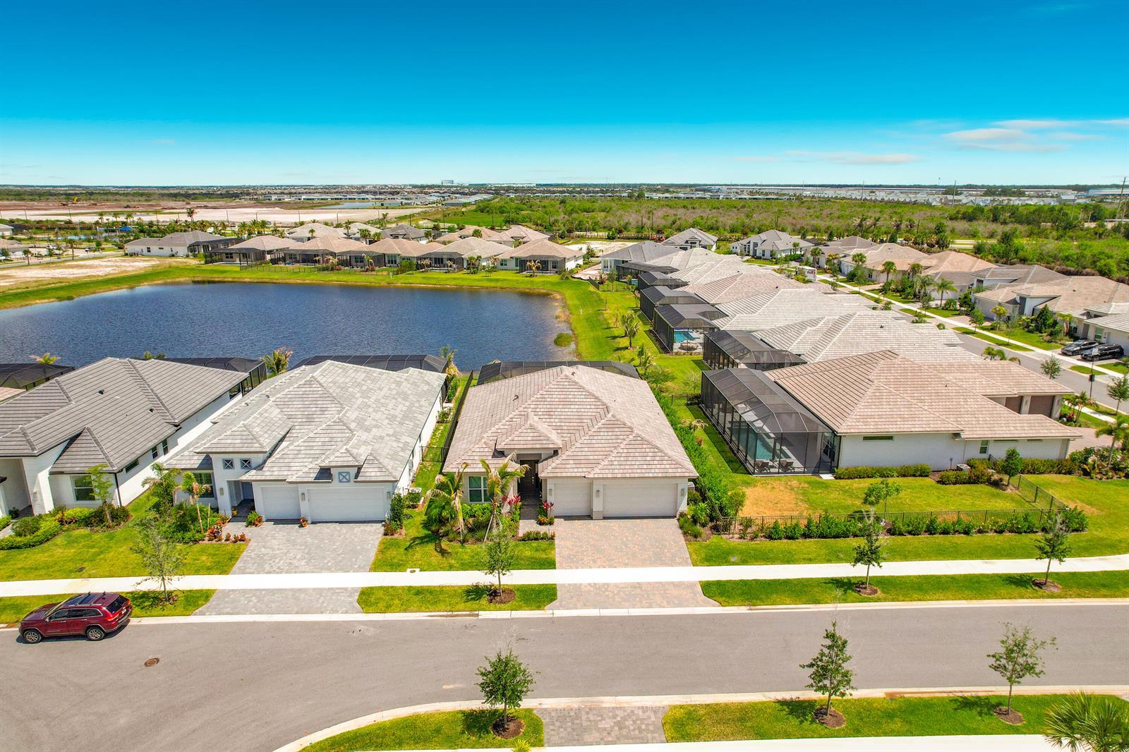 9244 SW Pinnacle Place, Port St. Lucie FL 34987 photo 3