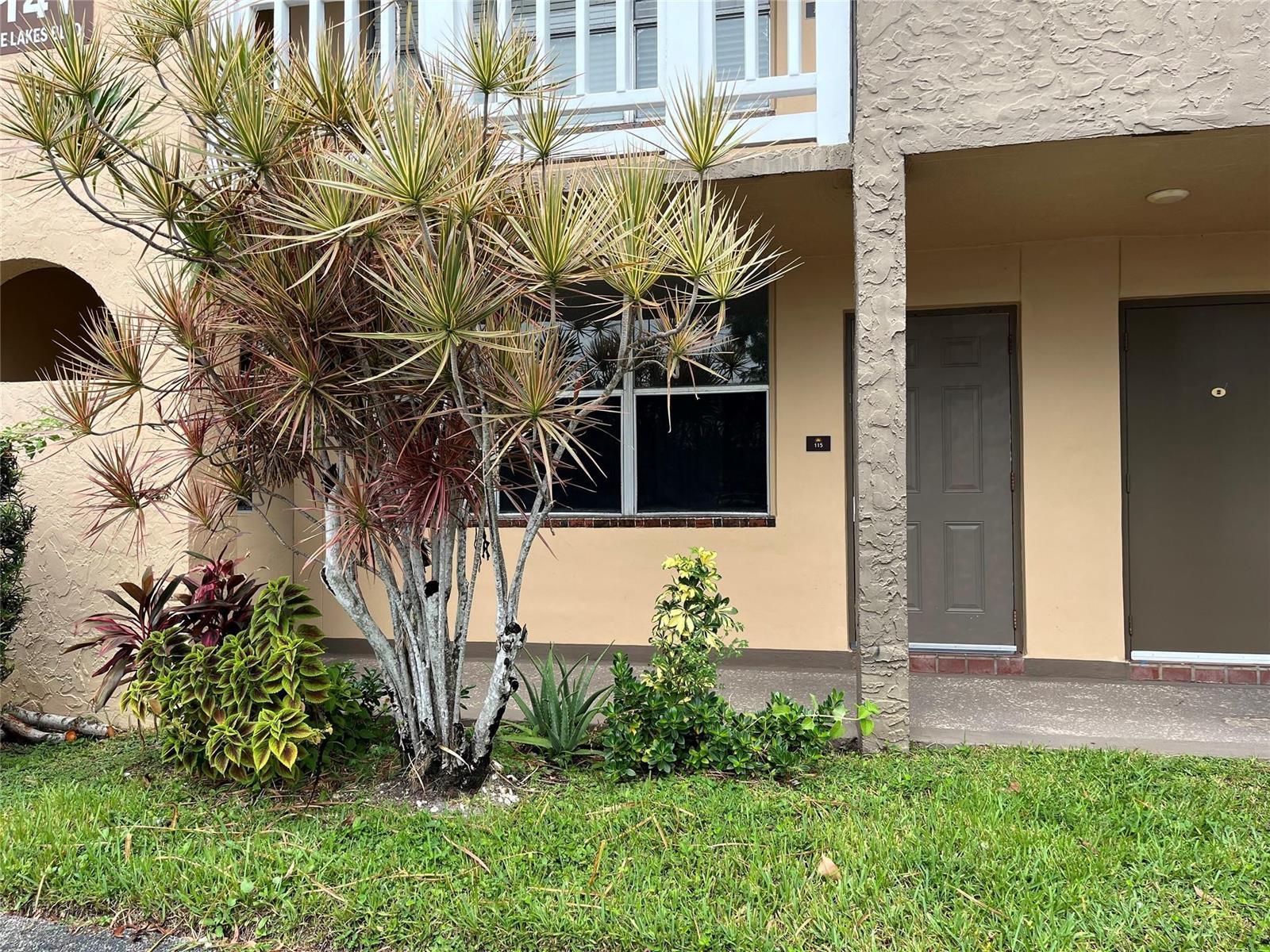 9141 Sunrise Lakes Boulevard # 115, Sunrise FL 33322 photo 2
