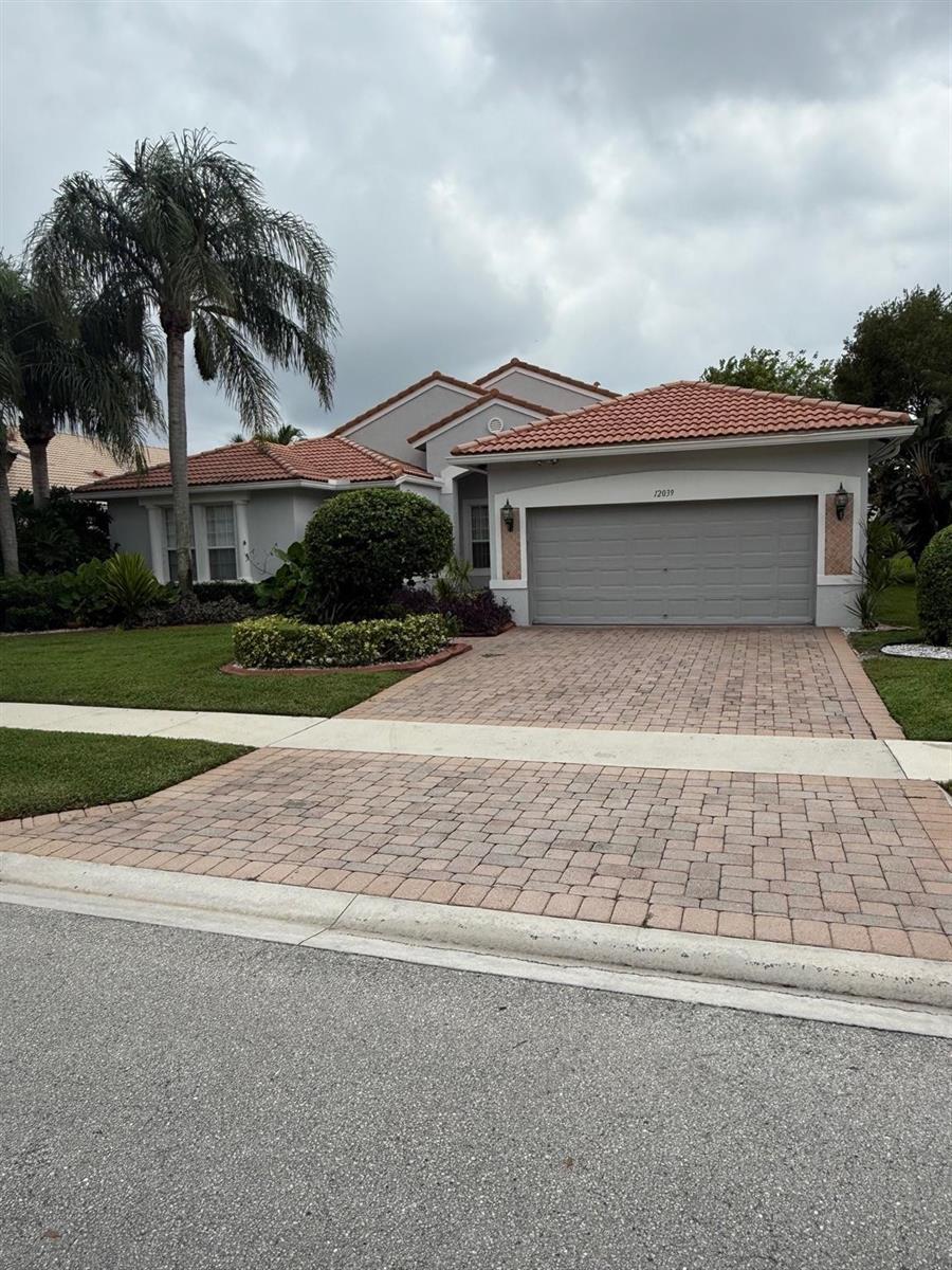 12039 Oakvista Drive, Boynton Beach FL 33437