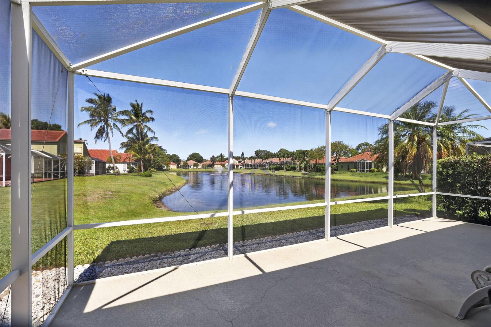 2097 Bonisle Circle, Riviera Beach FL 33418 photo 3