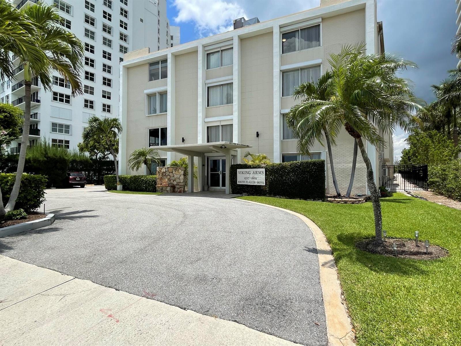 1601 S Flagler Drive # 303O, West Palm Beach FL 33401