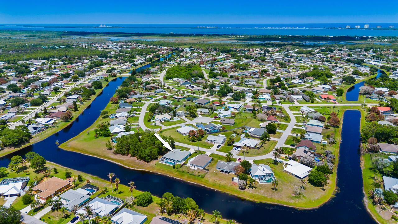 2549 SE Lyman Circle, Port St. Lucie FL 34952 photo 4