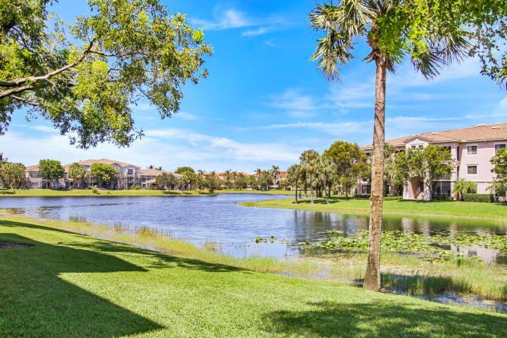 2726 Anzio Court # 107, Palm Beach Gardens FL 33410