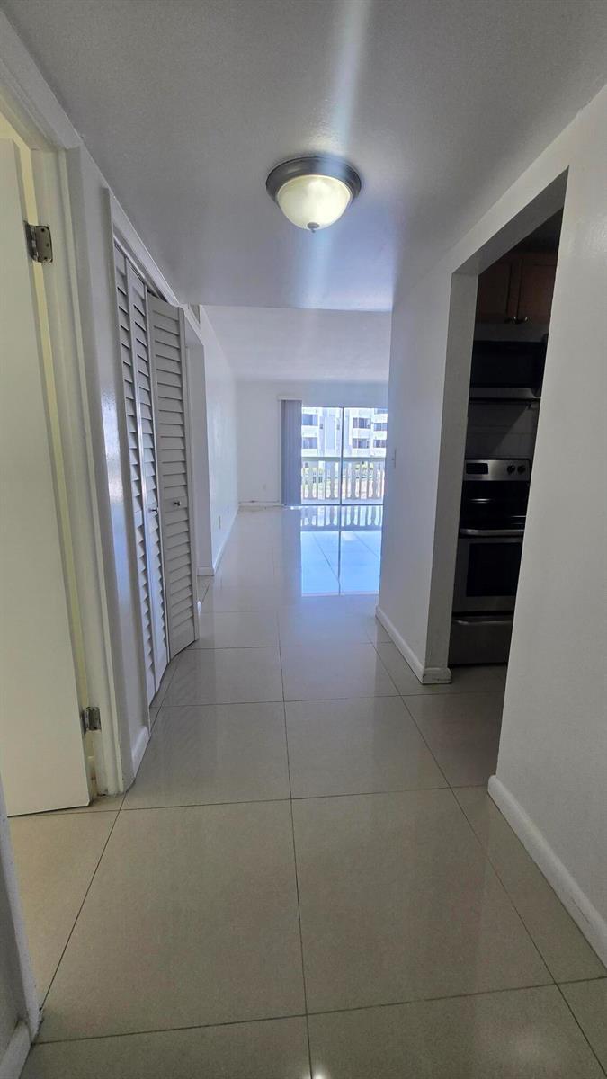 15221 NE 6th Avenue # A210, Miami FL 33162 photo 2