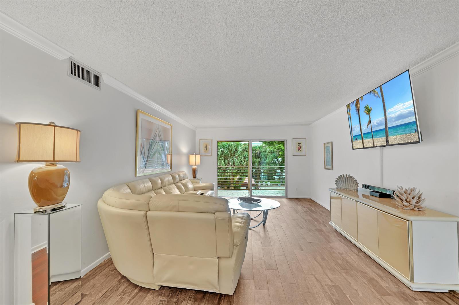 2004 Granada Drive # J3, Coconut Creek FL 33066 photo 2