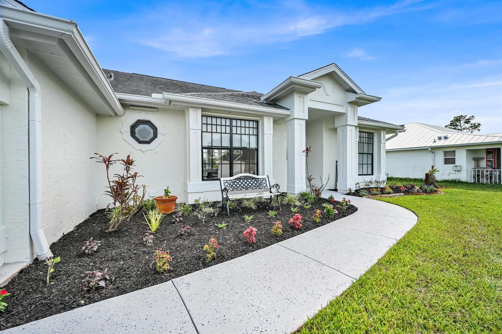 1074 SW Liberty Avenue, Port St. Lucie FL 34953 photo 2