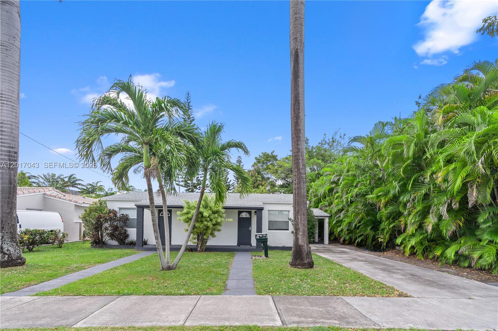 Hallandale Beach, FL 33009 photo 3