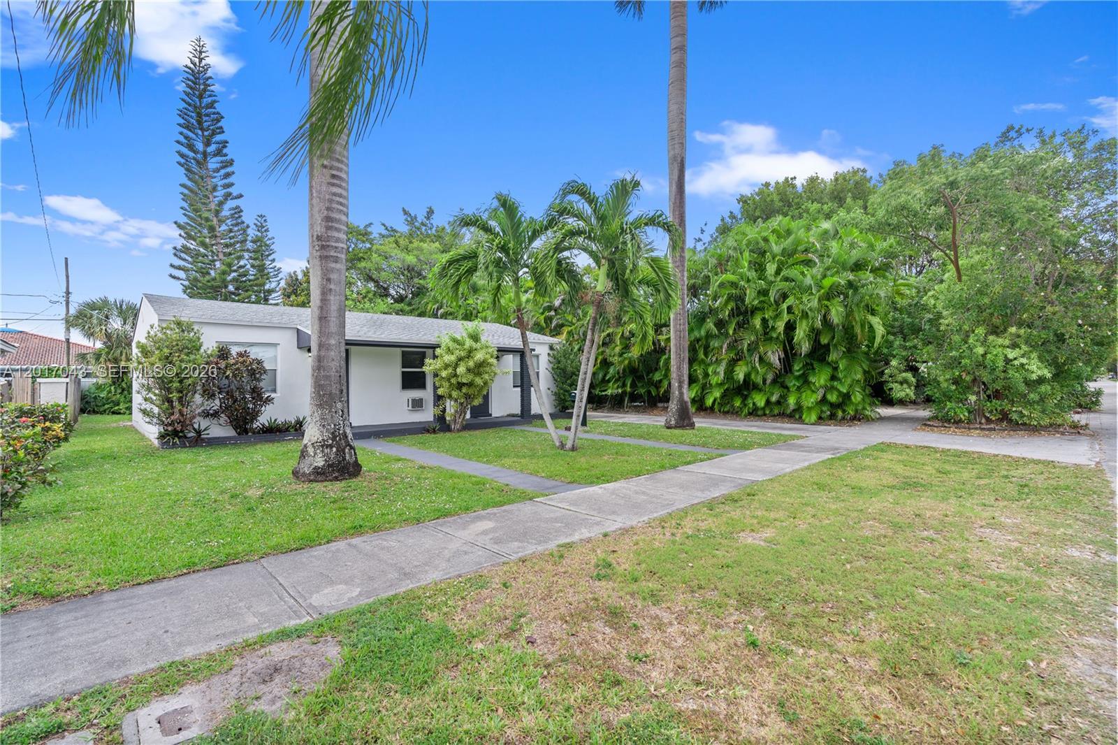 Hallandale Beach, FL 33009 photo 5