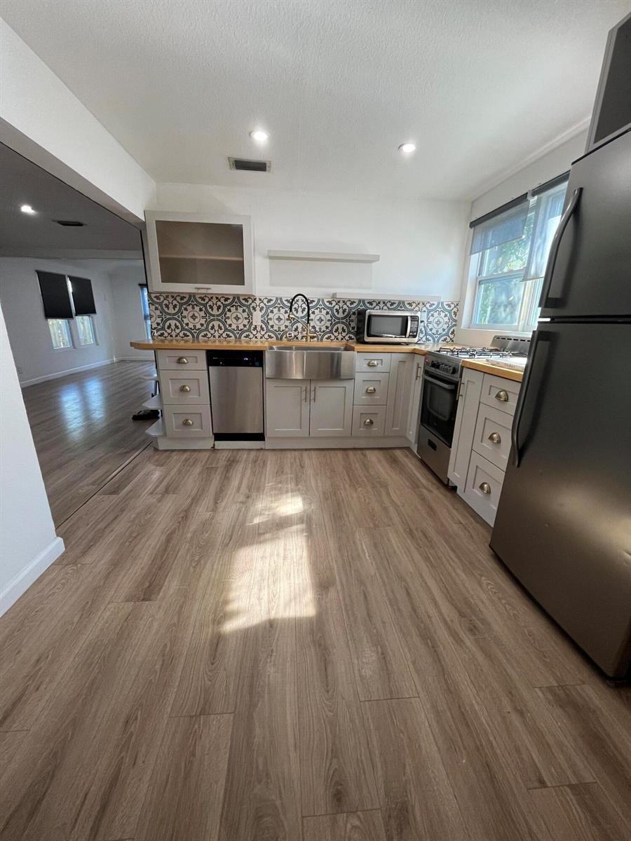 728 Talladega Street, West Palm Beach FL 33405 photo 3