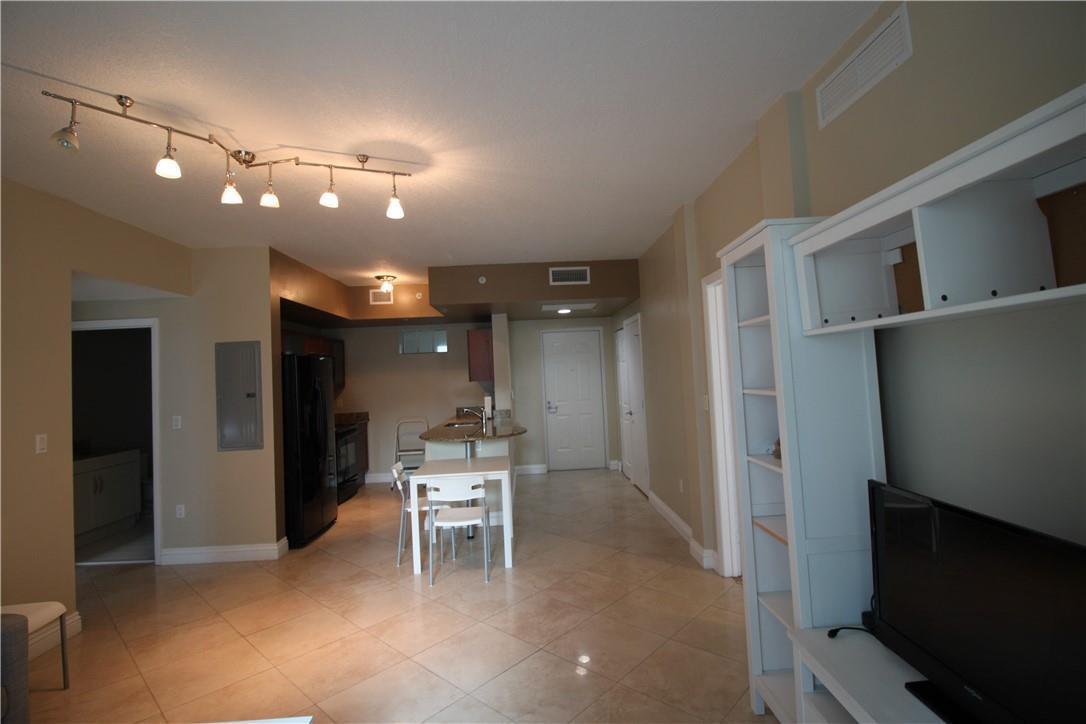 7275 SW 90th Way # 211, Miami FL 33156
