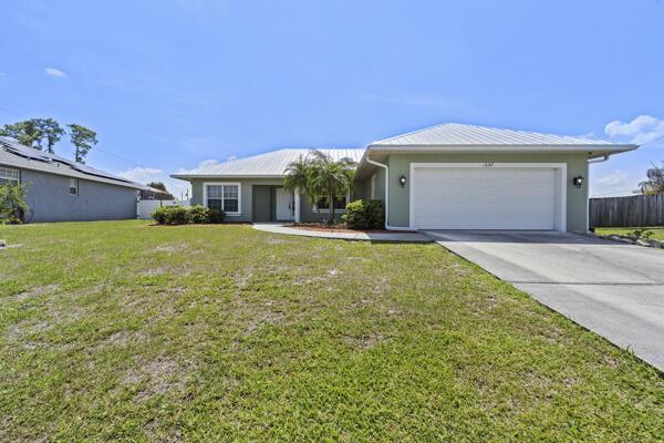 1657 SW Cefalu Circle, Port St. Lucie FL 34953 photo 2