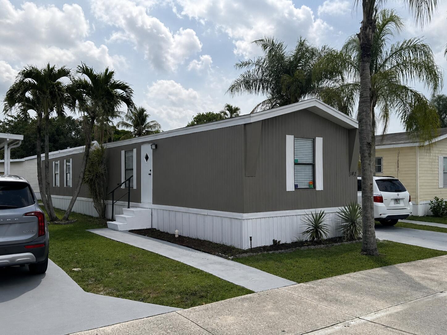182 Plantation Boulevard, FL 33467