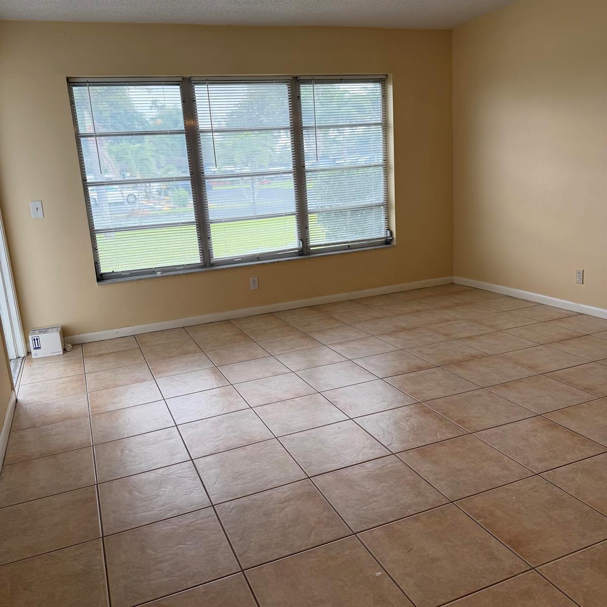 707 High Point Boulevard N Unit C, Delray Beach FL 33445 photo 2