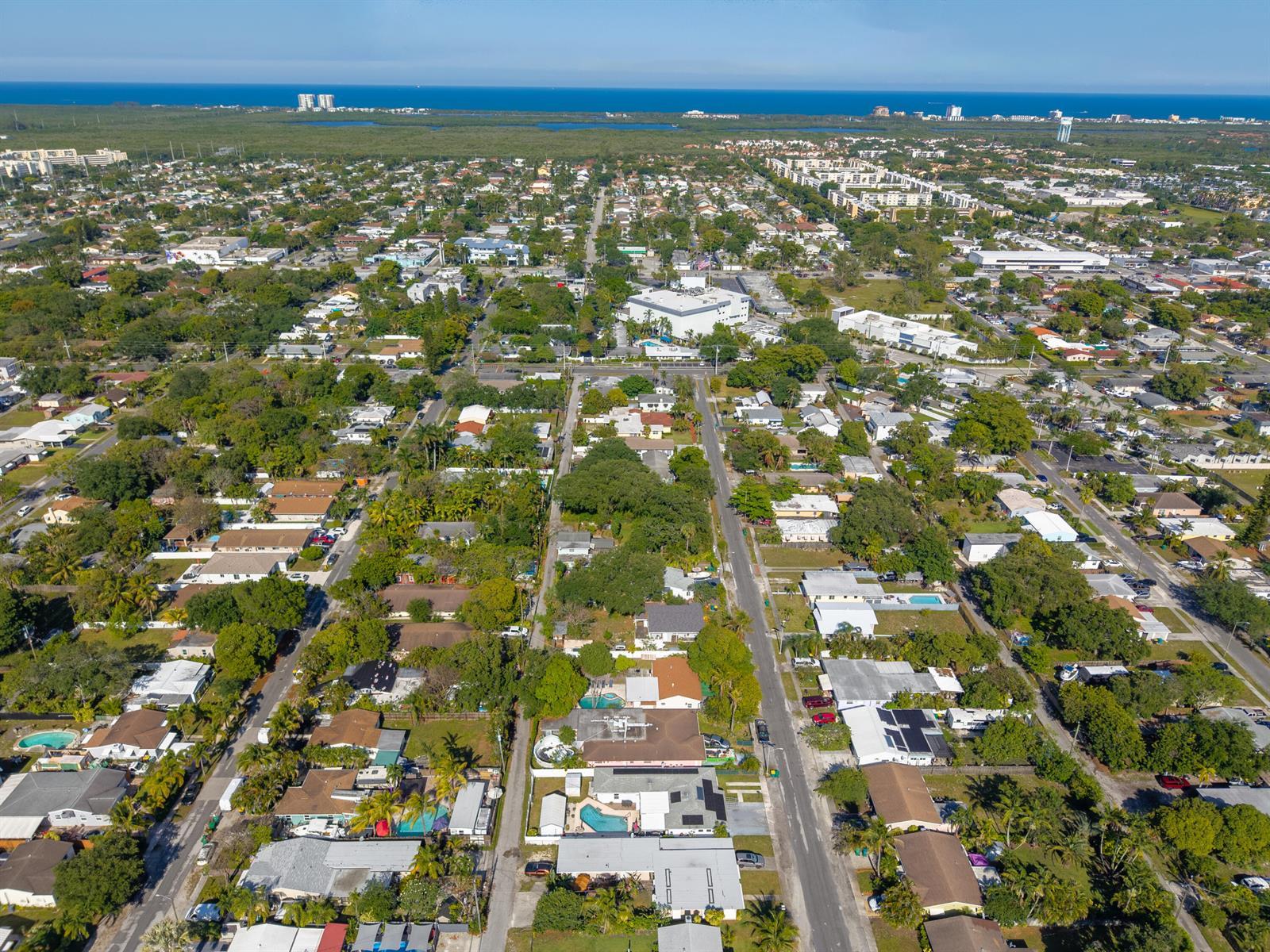 262 SW 8th Street, Dania Beach FL 33004 photo 4