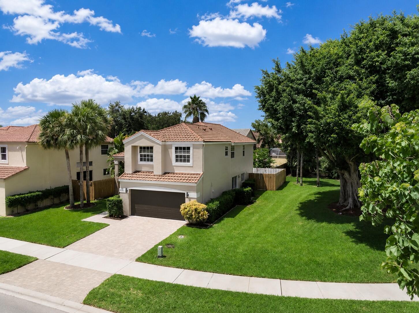 7701 NW 61st Terrace, Parkland FL 33067 photo 3