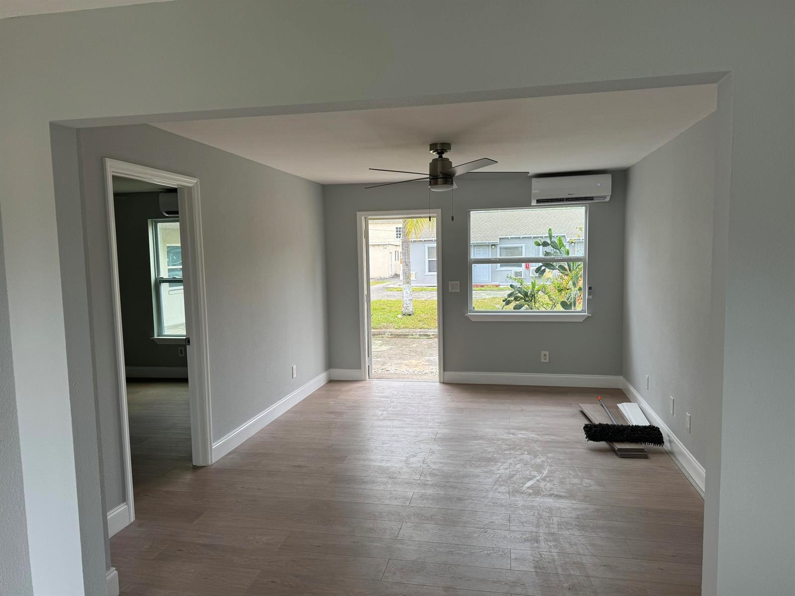 840 Almeria Road # 1, West Palm Beach FL 33405 photo 2