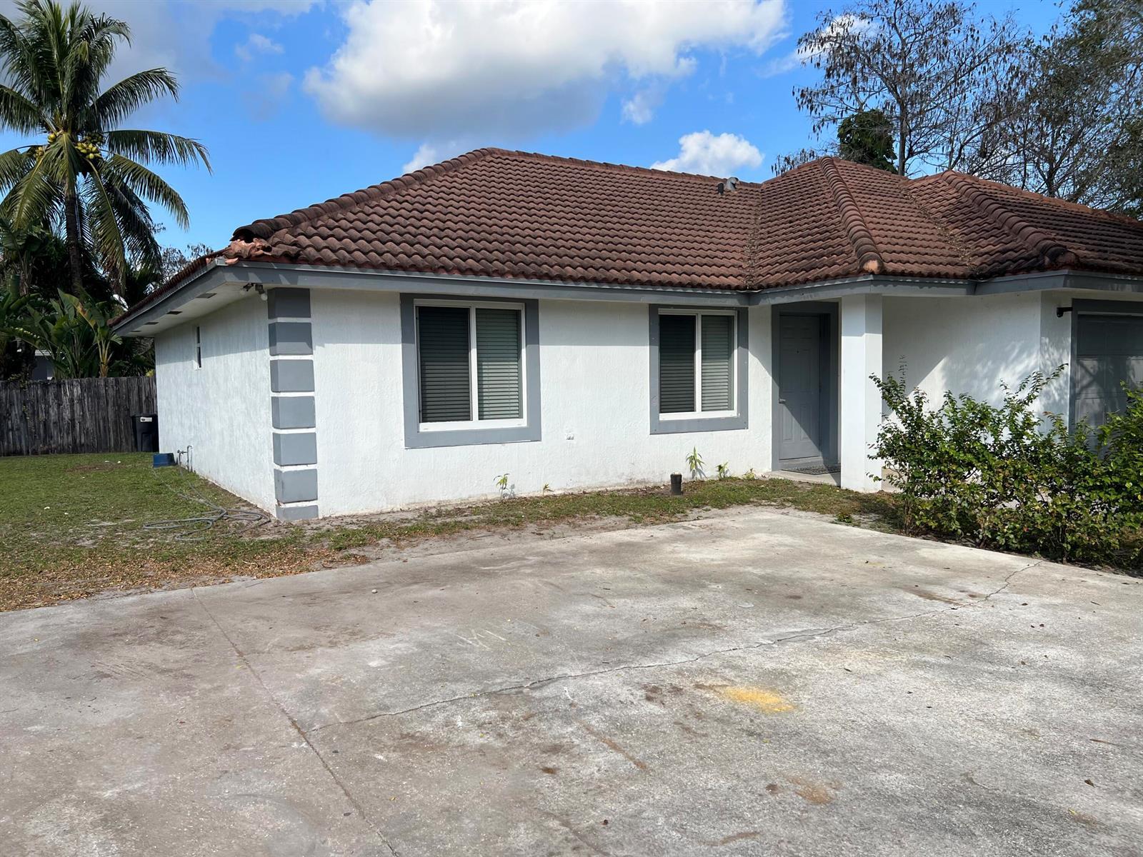 13671 Yarmouth Court, Wellington FL 33414 photo 2
