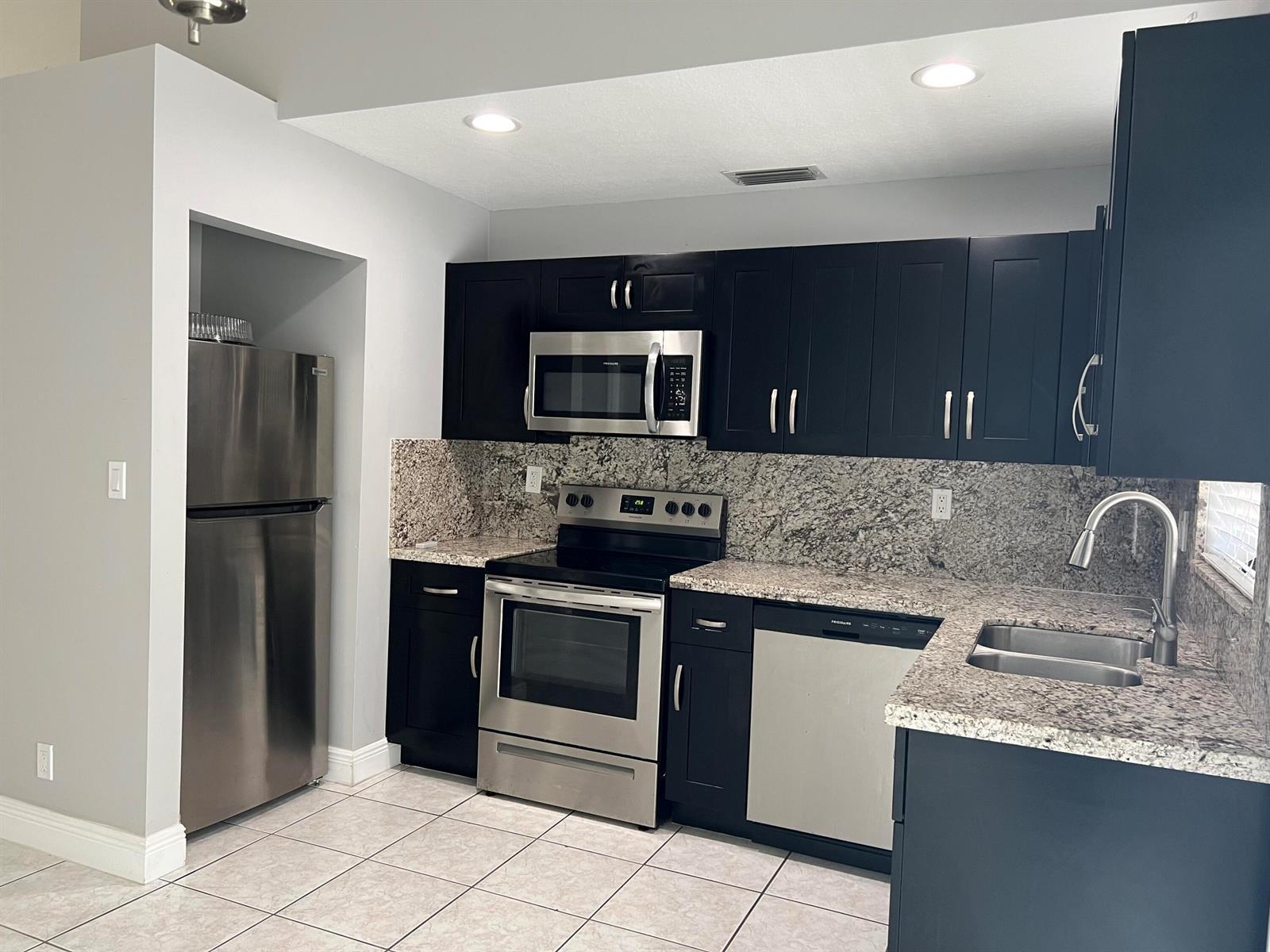 13671 Yarmouth Court, Wellington FL 33414