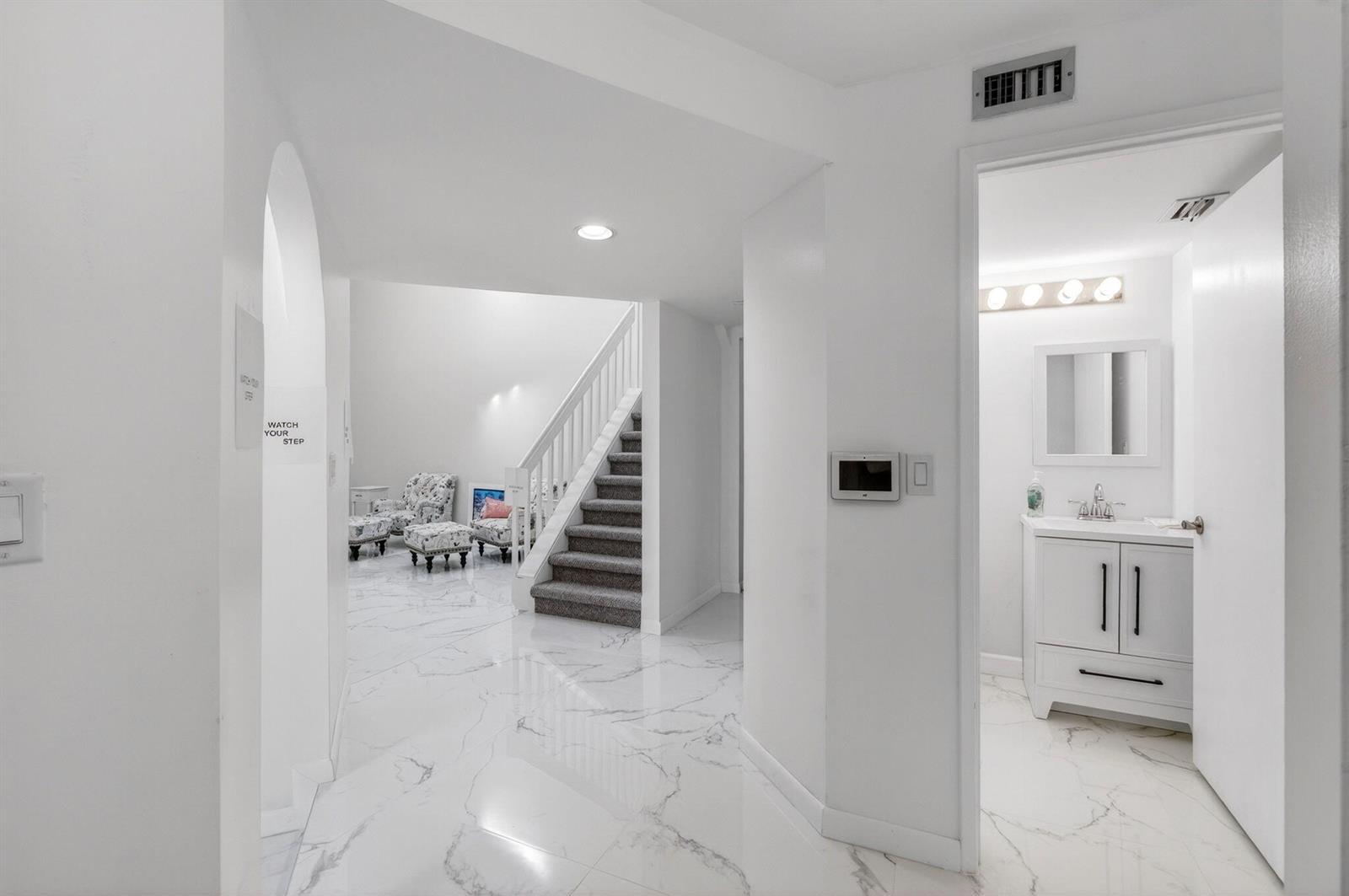 7865 La Mirada Drive, Boca Raton FL 33433 photo 3
