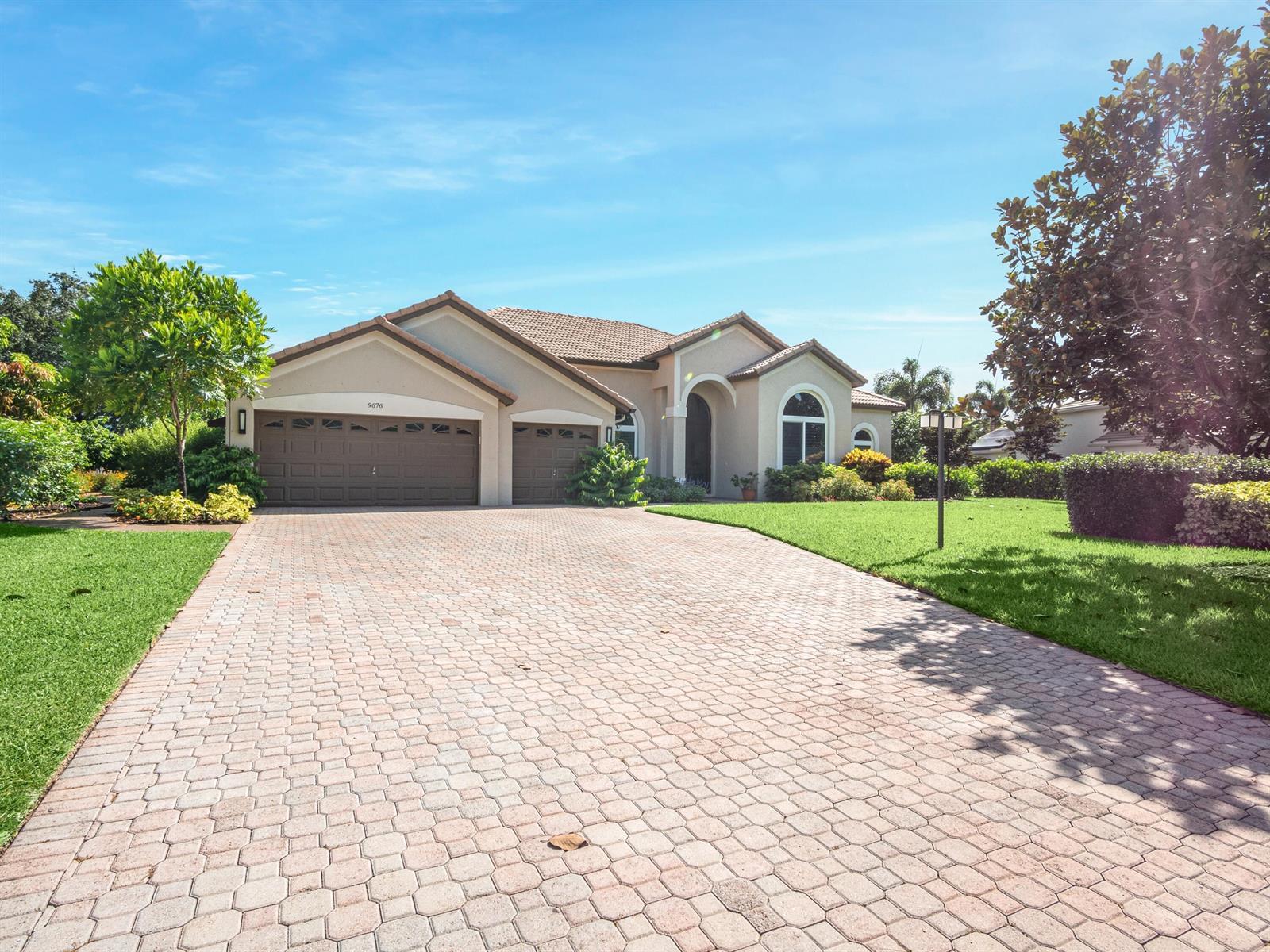 9676 Eagle Point Lane, Lake Worth FL 33467