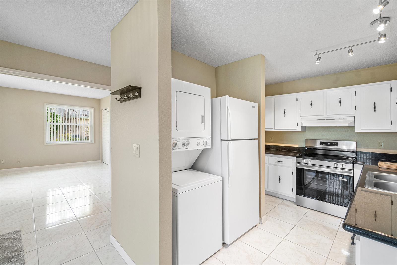 1641 NW 19th Terrace # a, Delray Beach FL 33445 photo 5