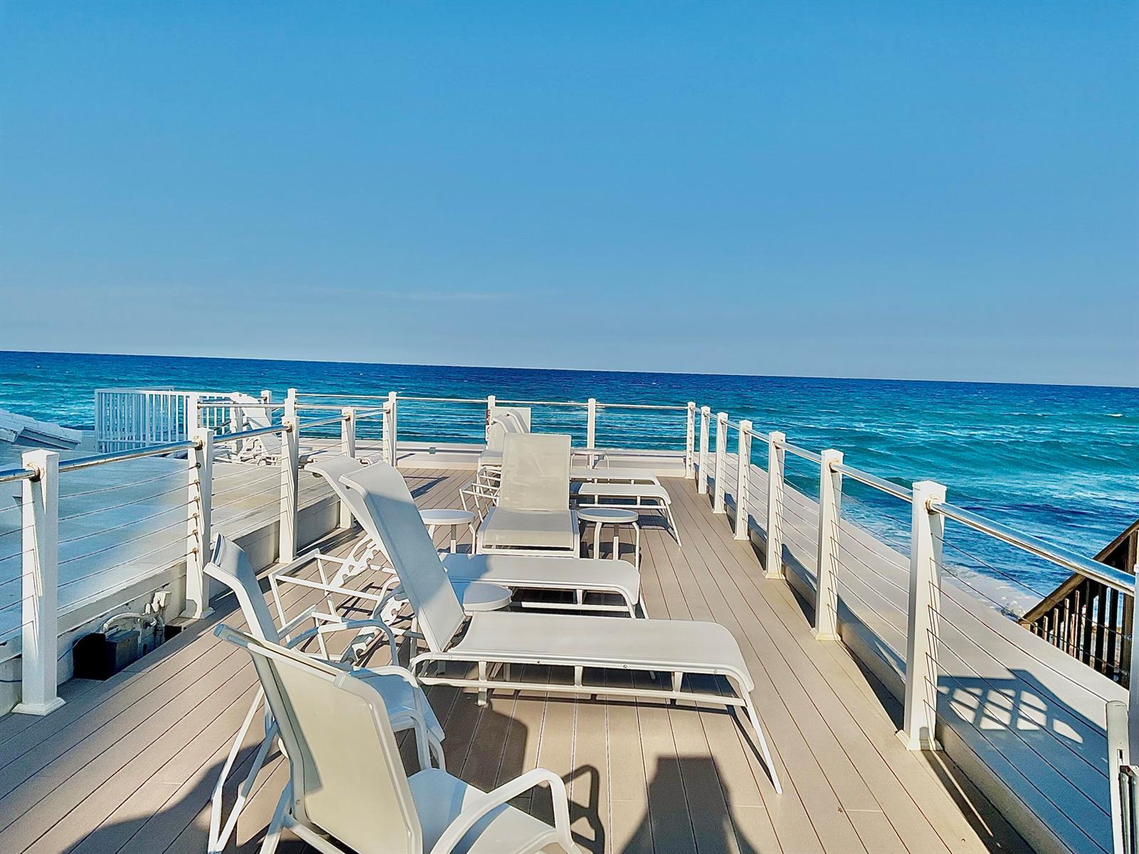 3589 S Ocean Boulevard # 26, South Palm Beach FL 33480 photo 2