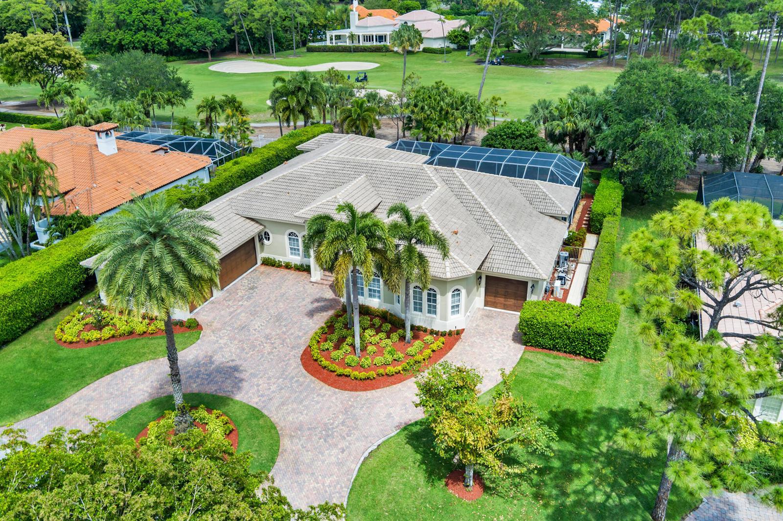 594 N Country Club Drive, Atlantis FL 33462 photo 3