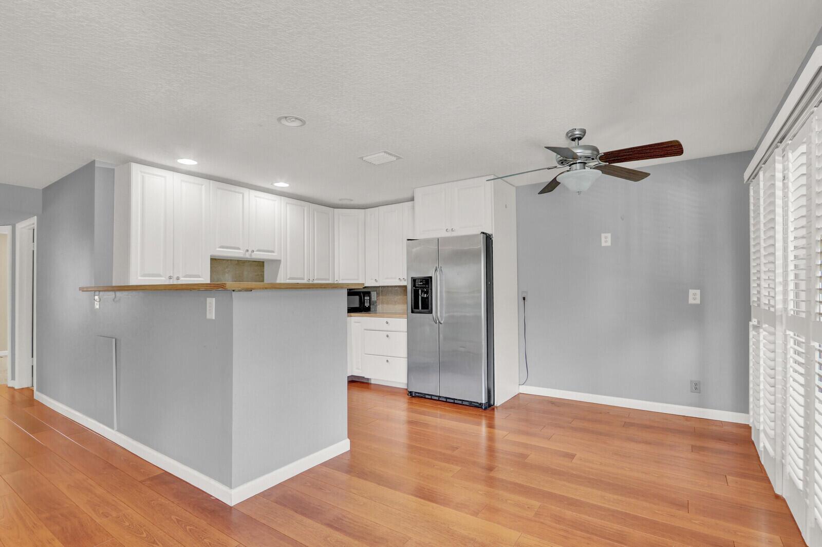 312 Southwind Drive # 207, North Palm Beach FL 33408 photo 5