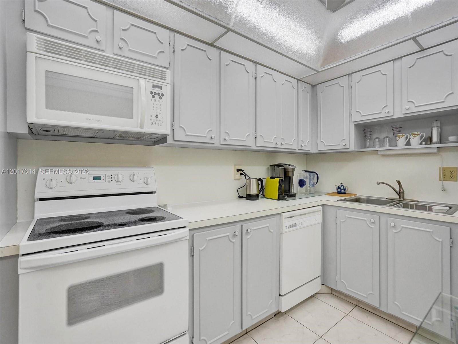 3113 S Ocean Dr # 603, Hallandale Beach FL 33009 photo 4