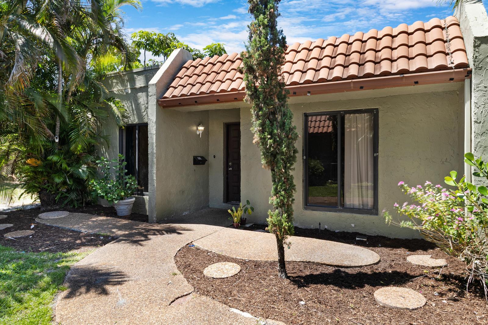 153 SE 7th Street # 1, Deerfield Beach FL 33441 photo 3