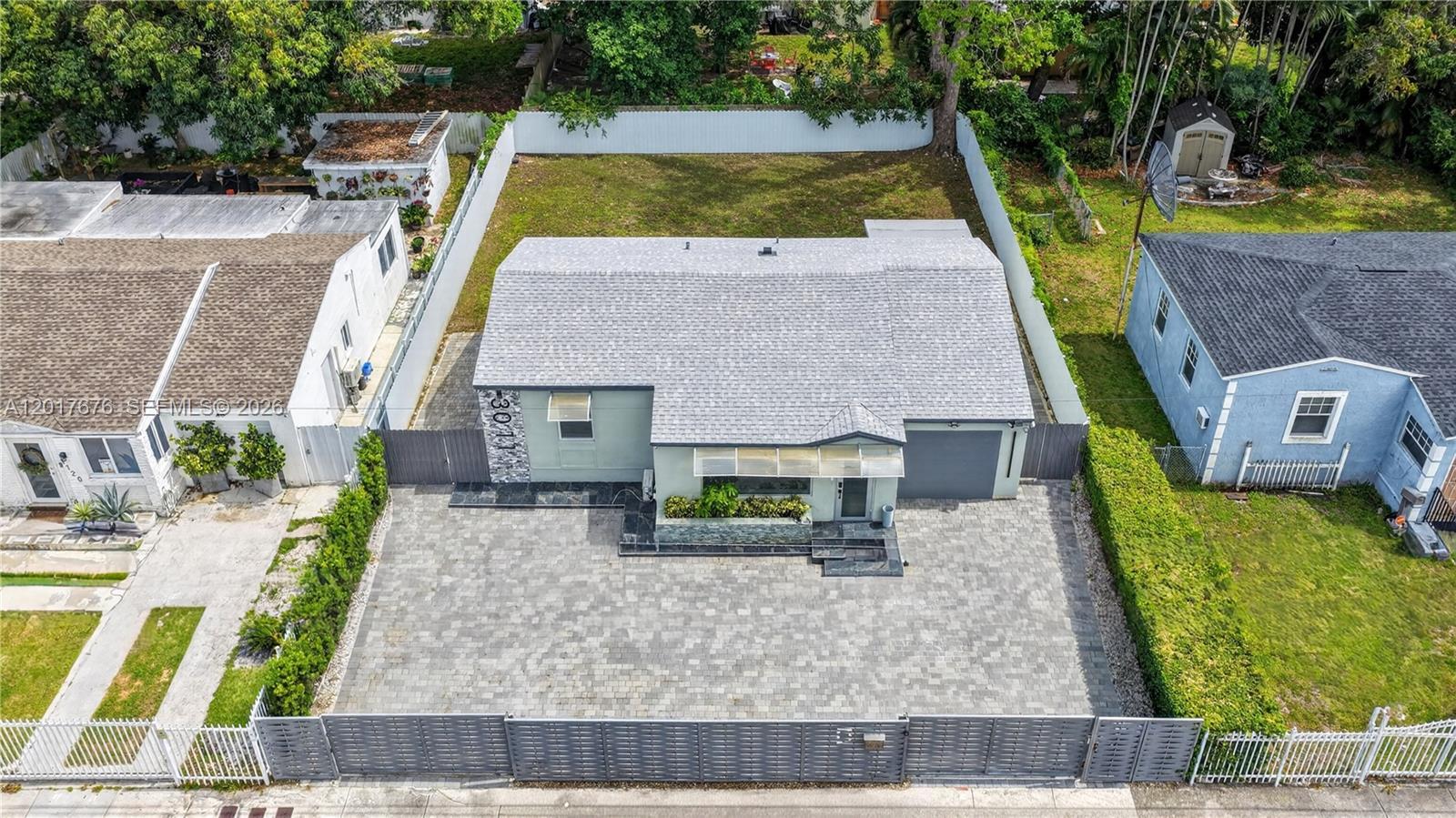 1130 NW 57th St, Miami FL 33127 photo 3