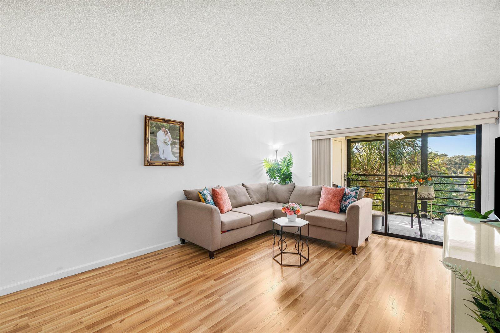 10110 Cedar Point Boulevard # 305, Boynton Beach FL 33437 photo 5