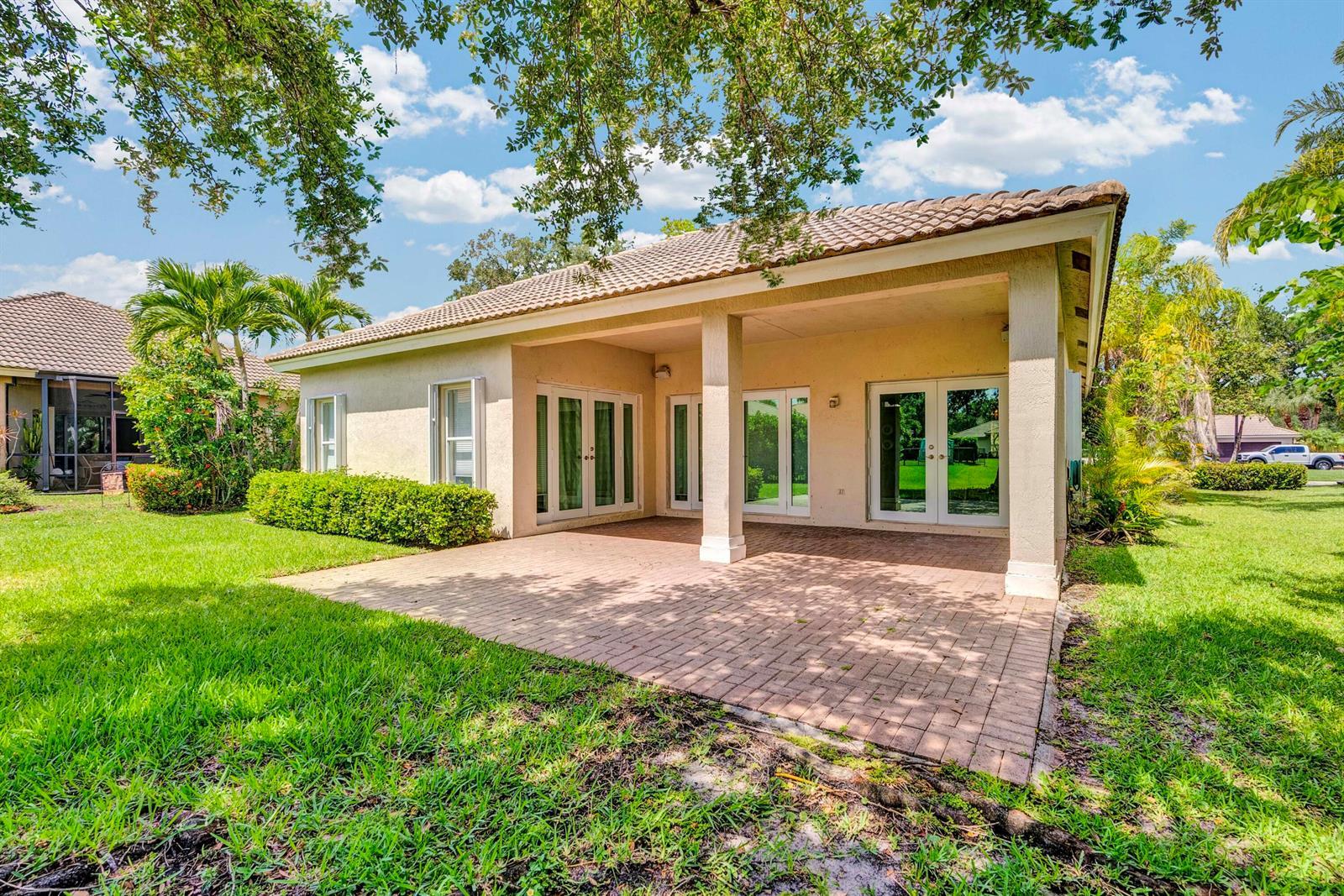 6546 NW 112th Avenue, Parkland FL 33076 photo 3