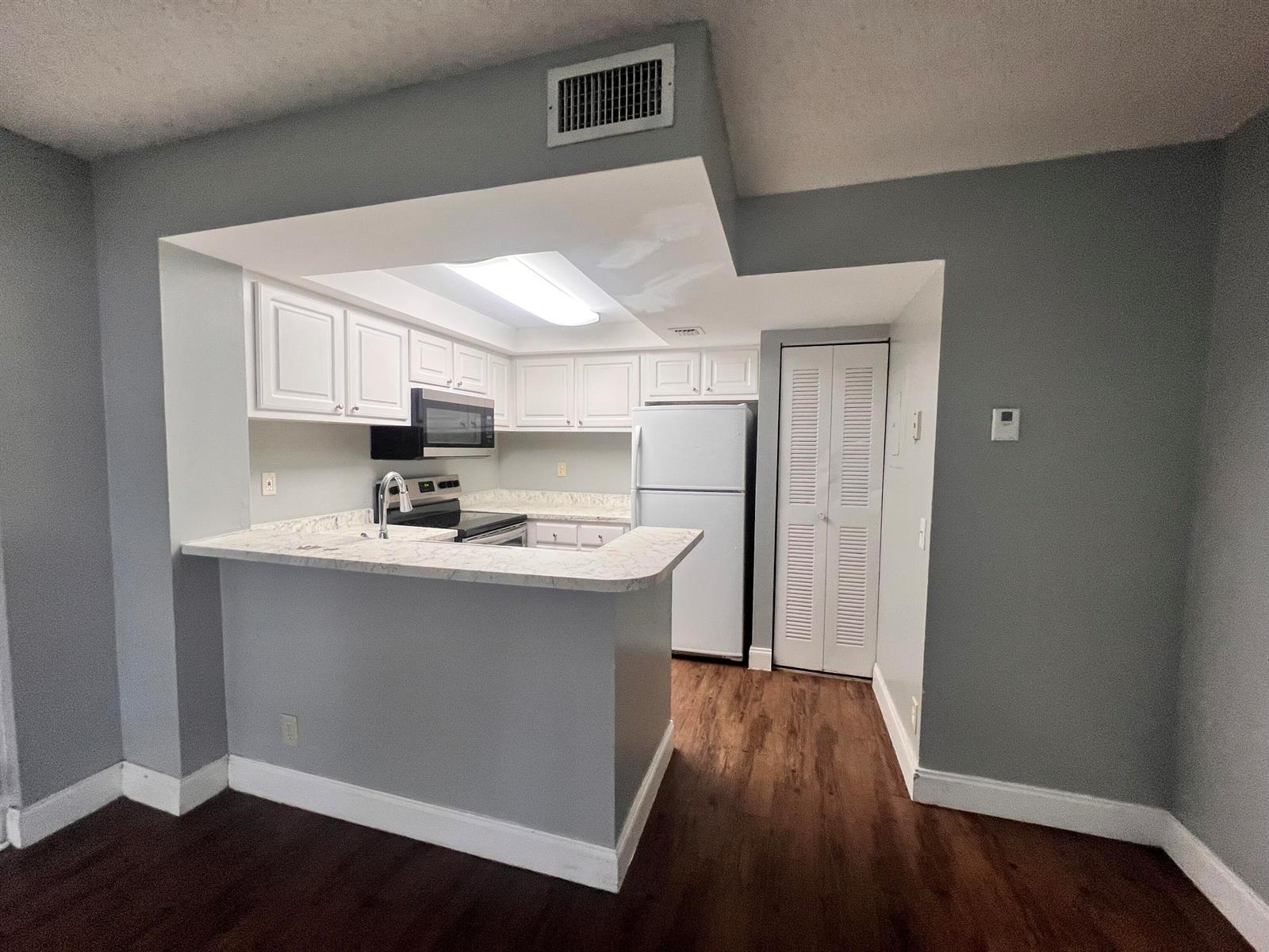 718 Executive Center Drive # 111, West Palm Beach FL 33401 photo 3