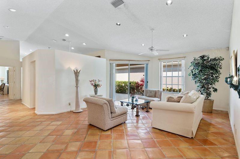 8170 Hampton Wood Drive, Boca Raton FL 33433 photo 3