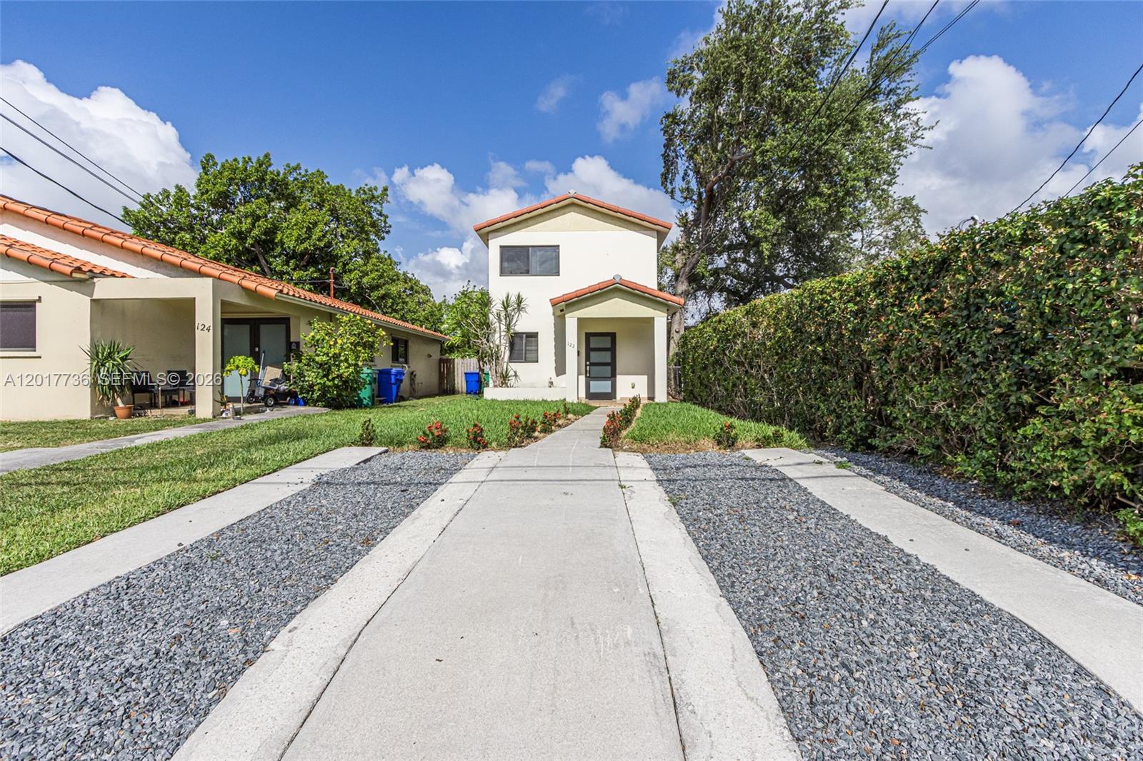 122 SW 56th Ave, Miami FL 33134 photo 2