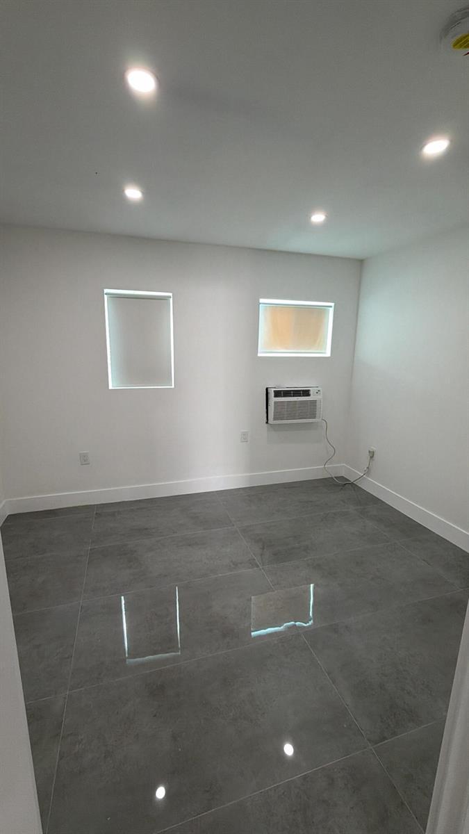 935 Jefferson Avenue # 10, Miami Beach FL 33139 photo 2