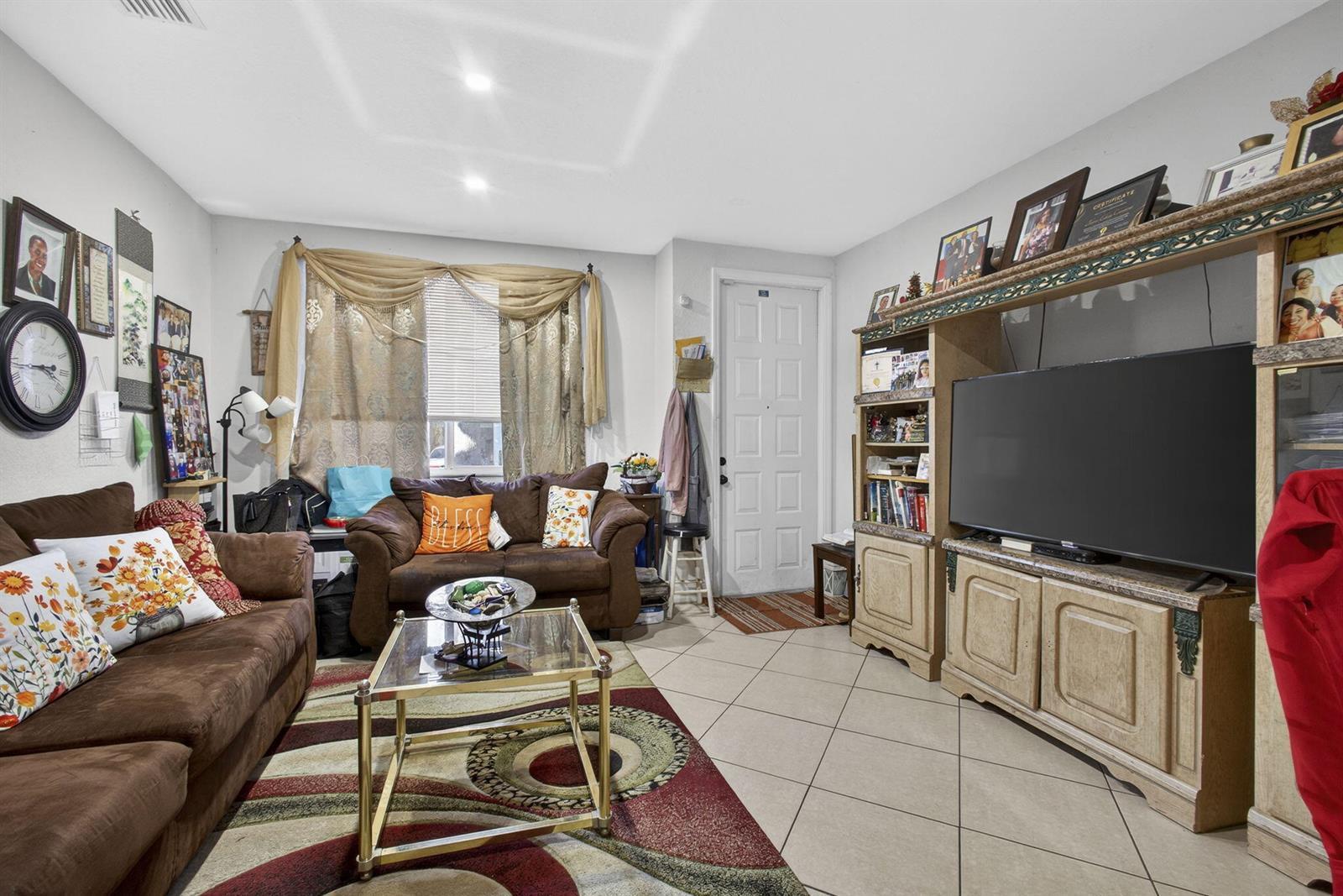3720 Oleander Terrace, Riviera Beach FL 33404 photo 5