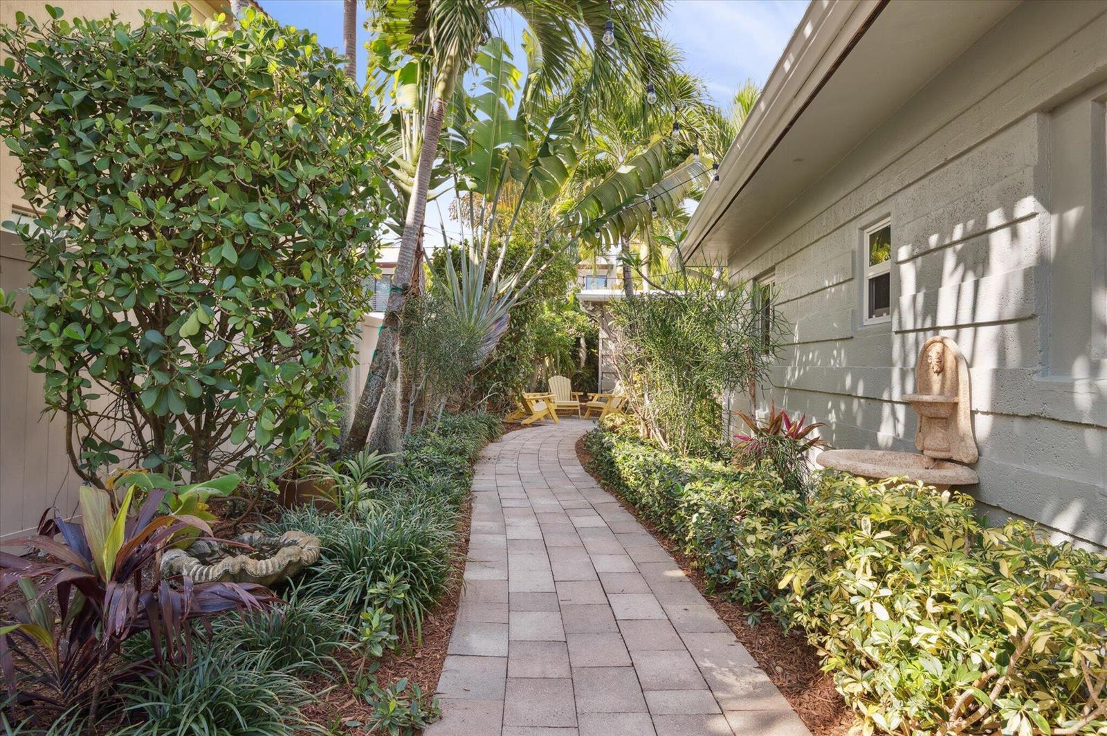 1123 NE 14th Avenue # 2, Fort Lauderdale FL 33304 photo 4