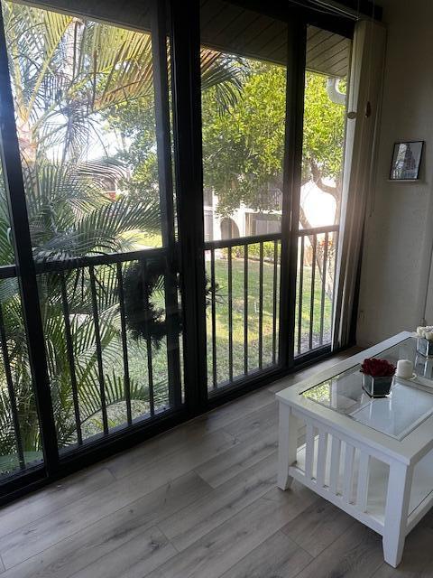 441 Pine Glen Lane # 2, FL 33463 photo 2
