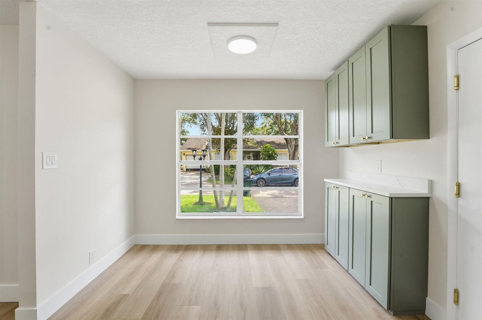 6367 Summer Sky Lane, FL 33463 photo 4