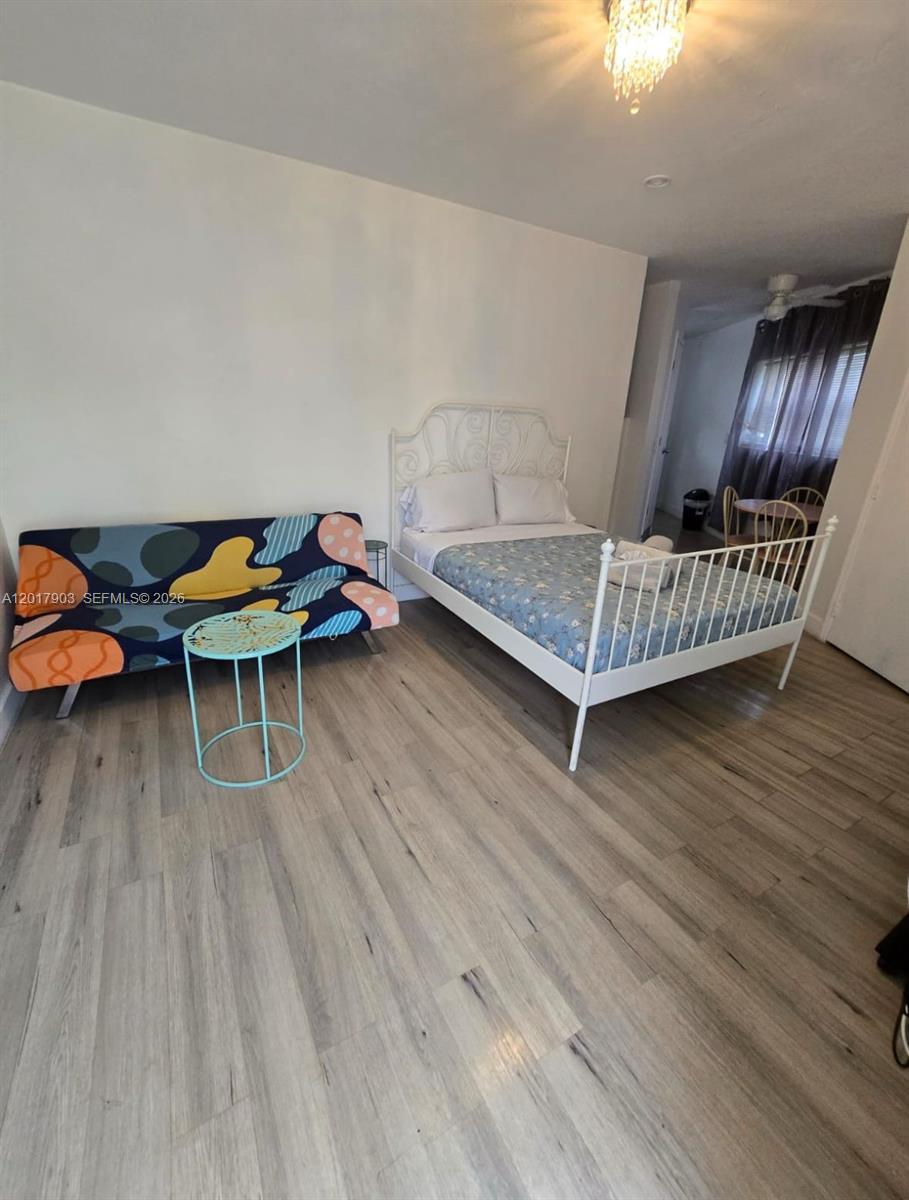 109 SE 9th St # 6, Hallandale Beach FL 33009 photo 4