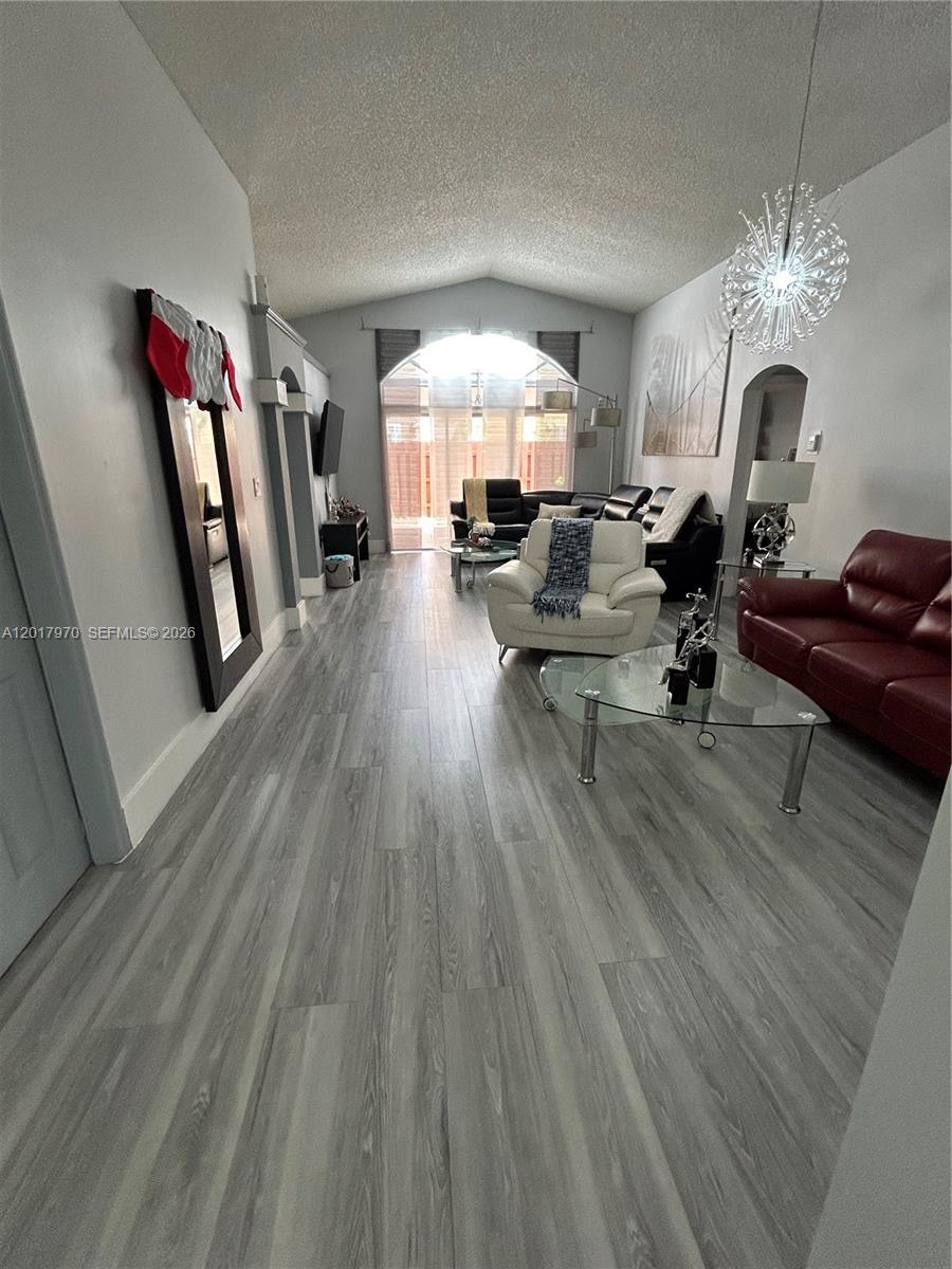 15823 SW 82nd St, Miami FL 33193 photo 4