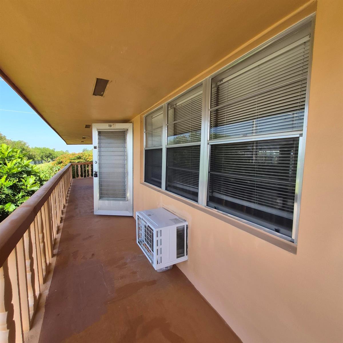 10 Hastings A, West Palm Beach FL 33417