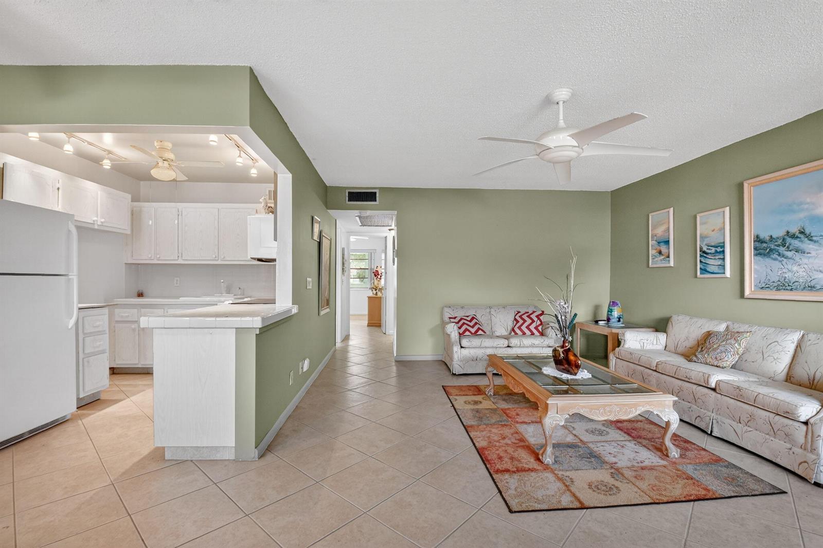 317 N Windsor N N, West Palm Beach FL 33417 photo 4