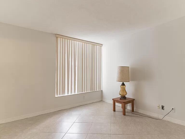 6901 Cypress Road # C14, Plantation FL 33317 photo 3