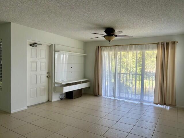 1006 Green Pine Boulevard # G2, West Palm Beach FL 33409 photo 3