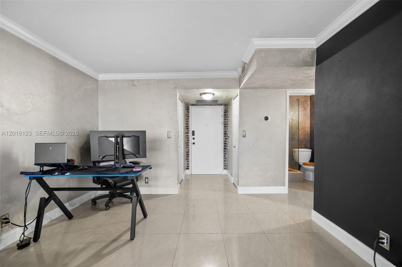 1000 Parkview Dr # 1025, Hallandale Beach FL 33009 photo 4