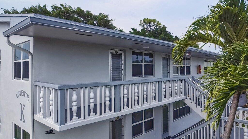 253 Coventry K, West Palm Beach FL 33417 photo 4